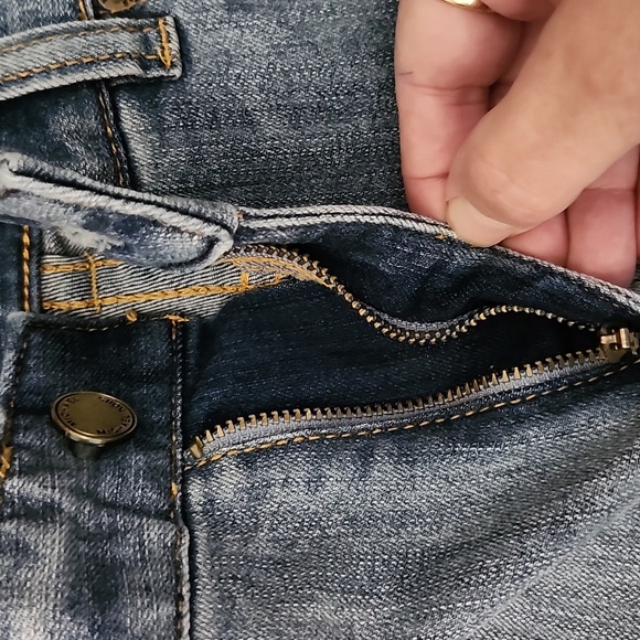 Women's Michael Kors Washed Skinny Jeans Size 2 - Picture 4 of 9